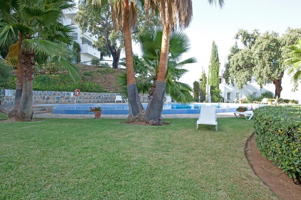 Apartment Jacarandas De Elviria Marbella Esterno foto